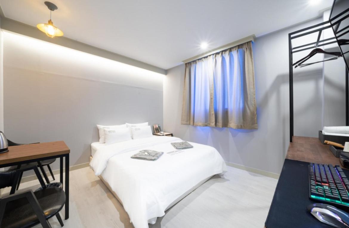 Hotel Band Pyeongtaek Exterior photo